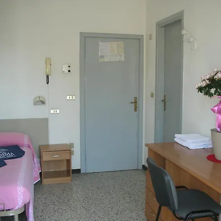 Gemma מלון 2*